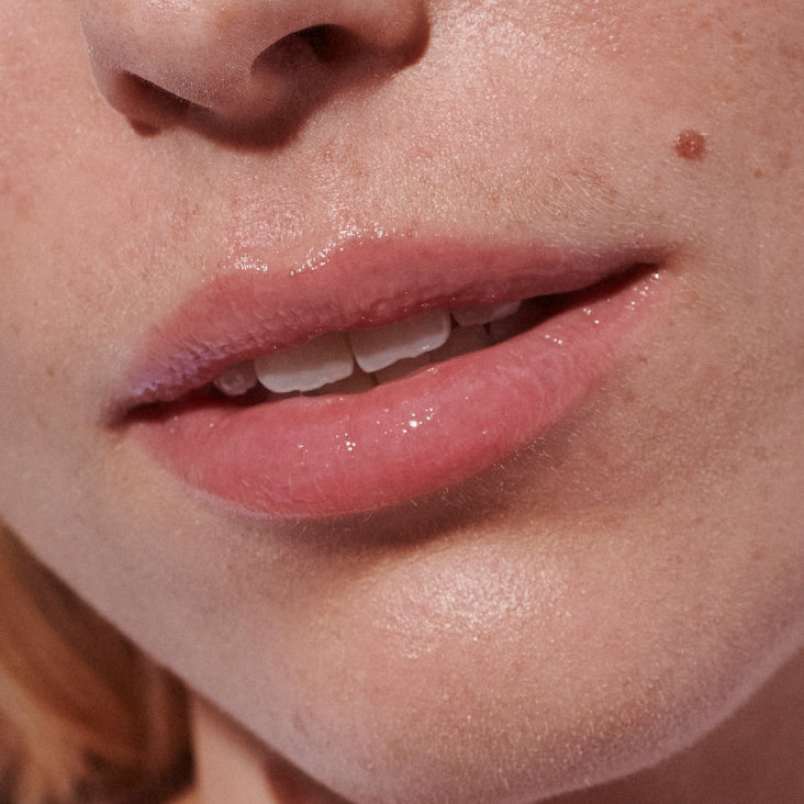 Rhode peptide lip tint